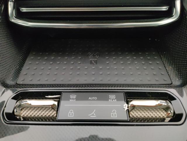 LOTUS Eletre usata, con Hill holder