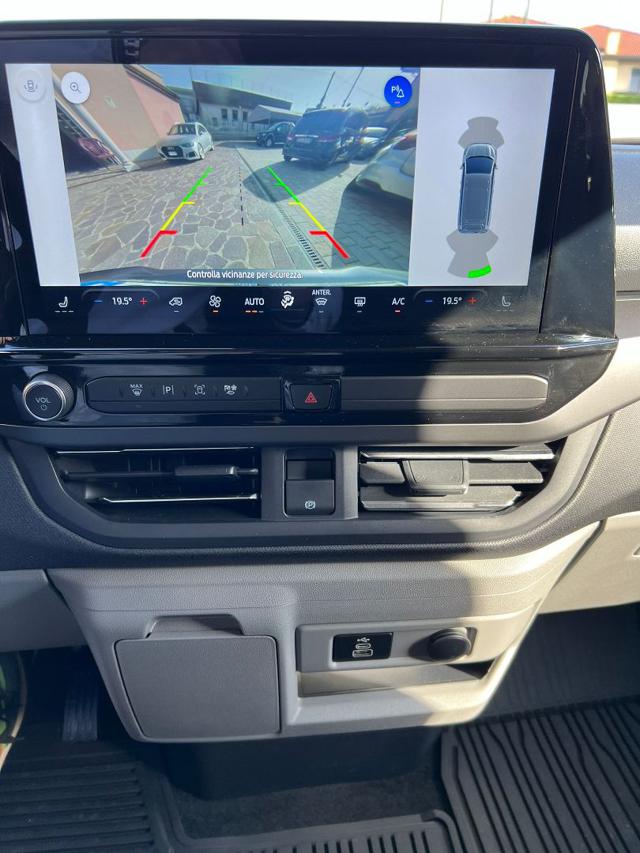 FORD Tourneo Custom usata, con Park Distance Control