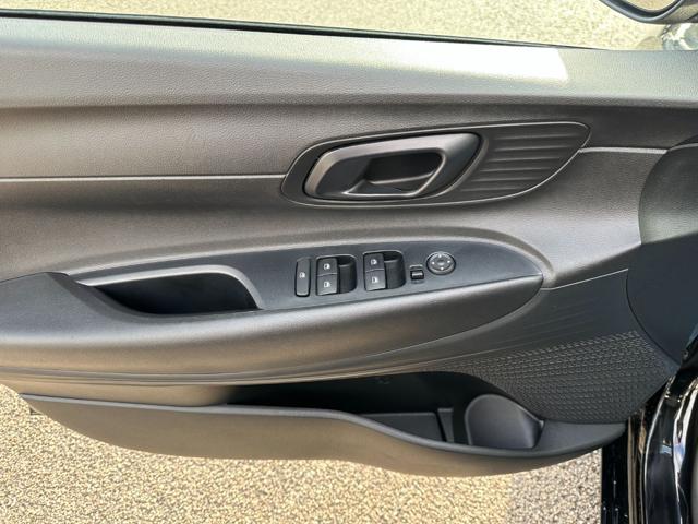 HYUNDAI i20 usata, con Autoradio