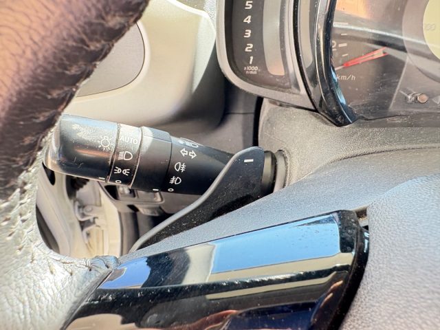 PEUGEOT 108 usata, con Schermo multifunzione interamente digitale