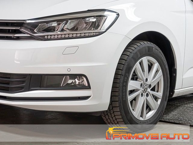 VOLKSWAGEN Touran usata, con Sistema di navigazione