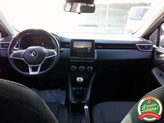 RENAULT Clio usata, con Specchietti laterali elettrici