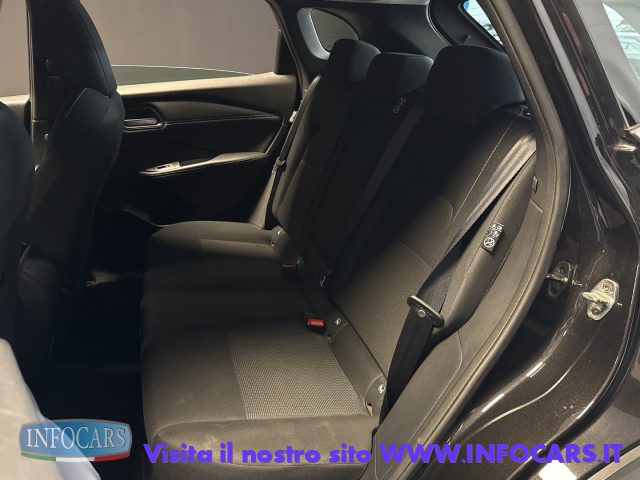 NISSAN Qashqai usata, con Autoradio