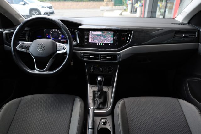 VOLKSWAGEN Taigo usata, con Autoradio