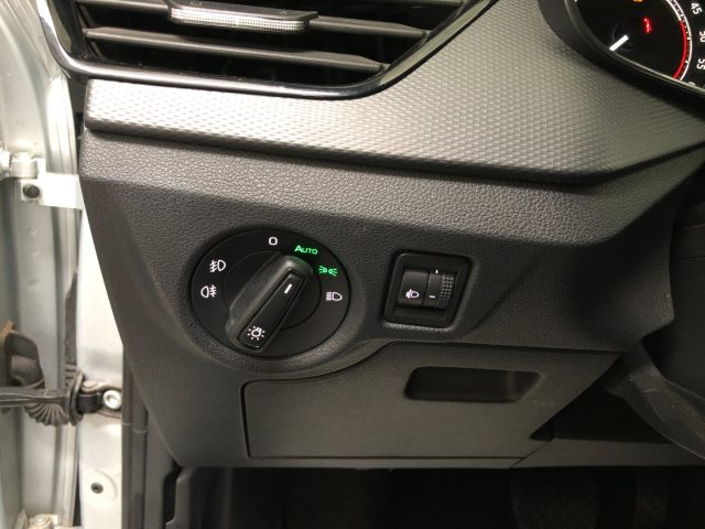 SKODA Scala usata, con Sensori di parcheggio posteriori