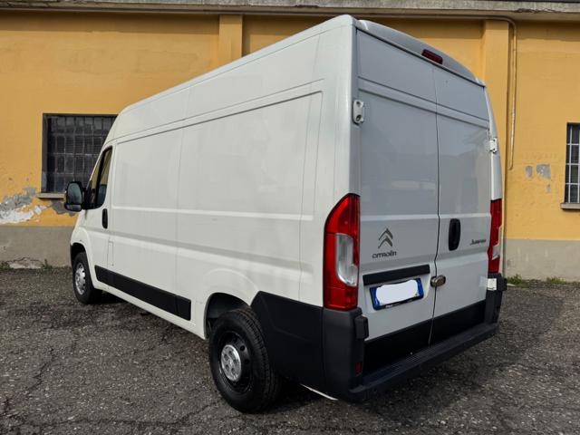 PEUGEOT Boxer usata, con Autoradio