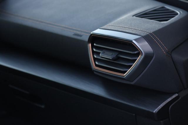 CUPRA Formentor usata, con Fari Xenon