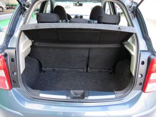 NISSAN Micra usata, con Park Distance Control