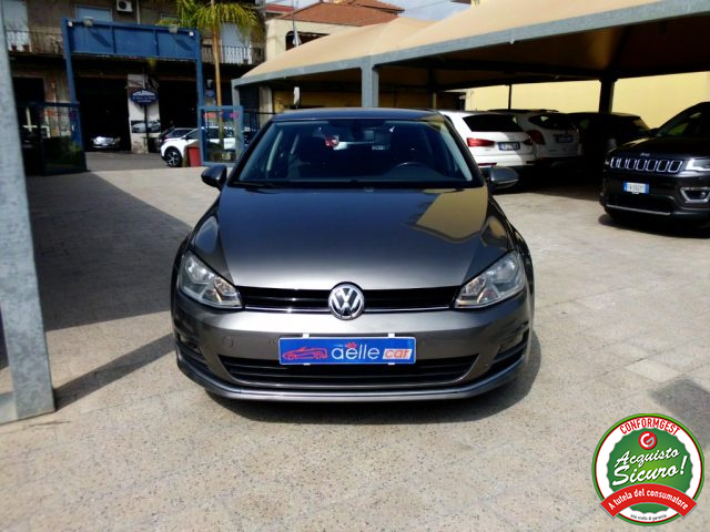 VOLKSWAGEN Golf usata, con Airbag