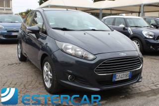 FORD Fiesta usata, con Autoradio