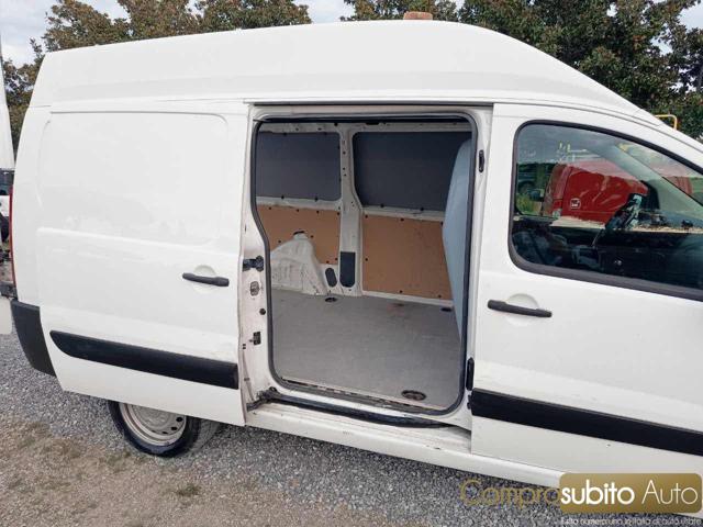 PEUGEOT Expert usata 8