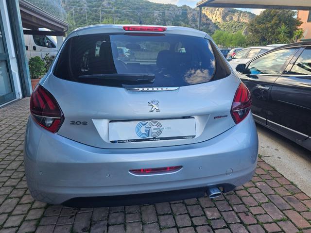 PEUGEOT 208 usata, con Alzacristalli elettrici
