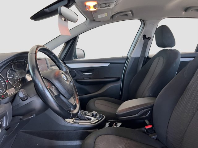 BMW 218 usata 9