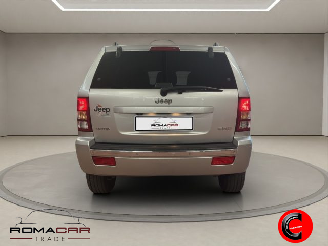 JEEP Grand Cherokee usata, con Autoradio