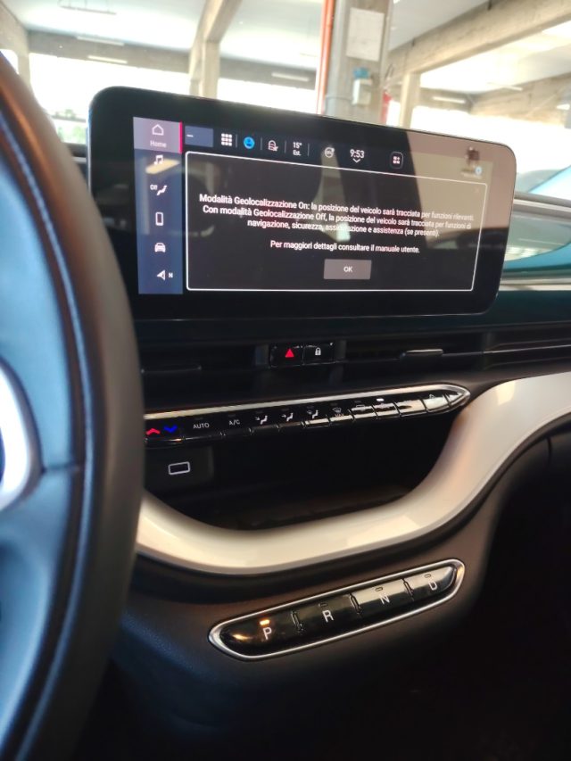 FIAT 500e usata, con Specchietti laterali elettrici