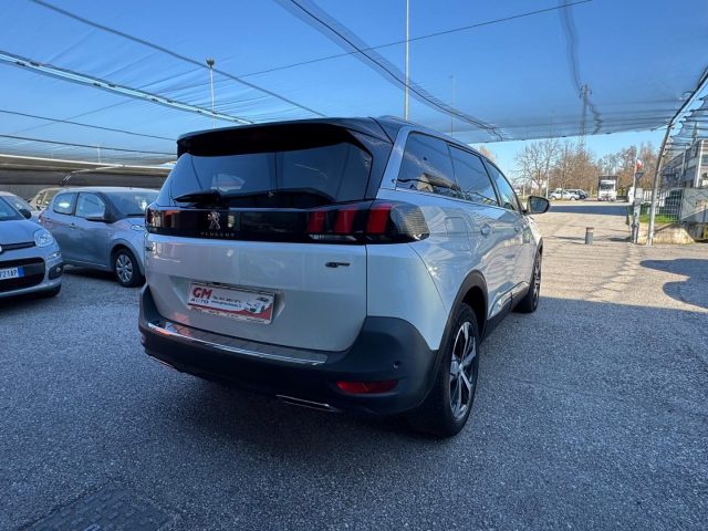 PEUGEOT 5008 usata, con Alzacristalli elettrici