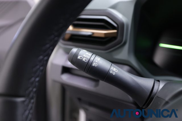 DACIA Duster usata, con Fari LED