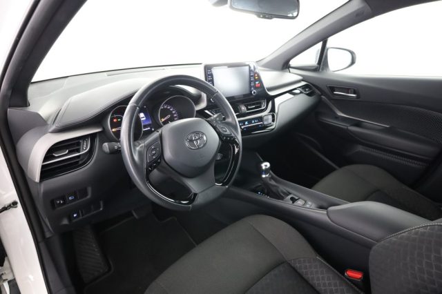 TOYOTA C-HR usata 1