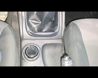 MITSUBISHI L200 usata, con Autoradio digitale