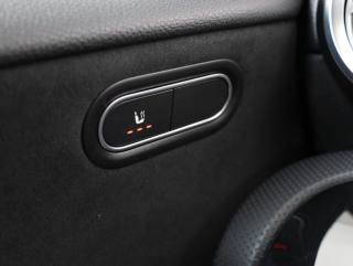 MERCEDES-BENZ A 180 usata, con Autoradio digitale