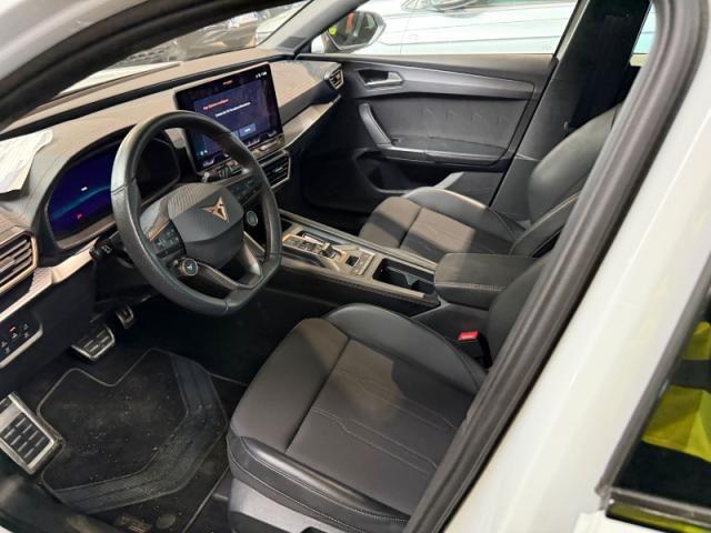 SEAT Leon usata, con Autoradio