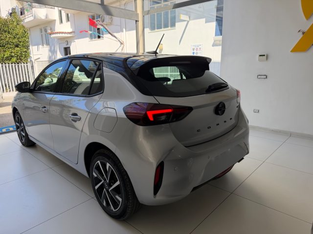 OPEL Corsa usata, con ESP