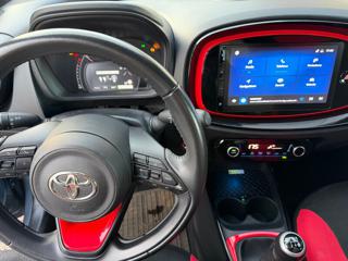 TOYOTA Aygo X usata, con Autoradio