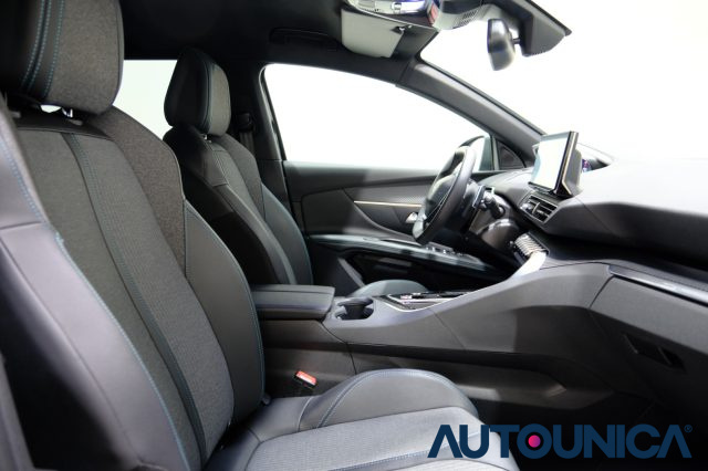 PEUGEOT 3008 usata, con Limitatore di velocità
