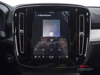 VOLVO XC40 usata 12