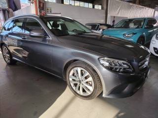 MERCEDES-BENZ C 220 usata, con Chiusura centralizzata