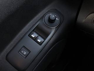 PEUGEOT Partner usata, con Servosterzo