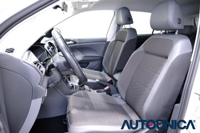 VOLKSWAGEN T-Cross usata, con Autoradio