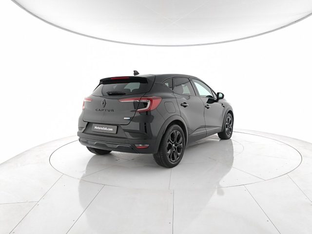 RENAULT Captur usata, con Autoradio