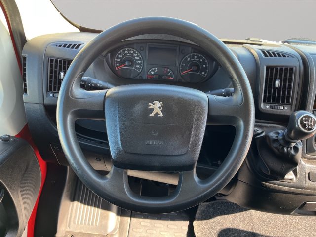 PEUGEOT Boxer usata 9