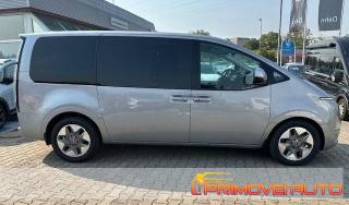 HYUNDAI Staria usata, con Climatizzatore