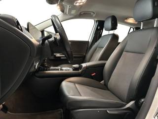 MERCEDES-BENZ GLA 180 usata, con Controllo trazione