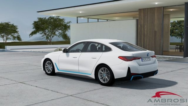 BMW i4 usata 1