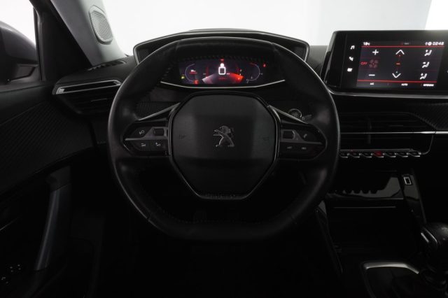PEUGEOT 2008 usata 11