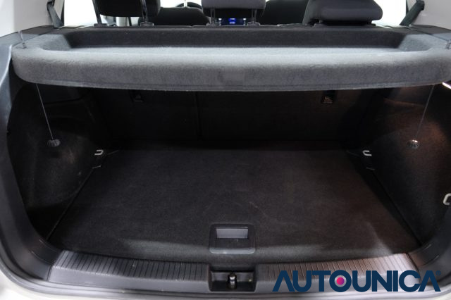 VOLKSWAGEN T-Cross usata 48