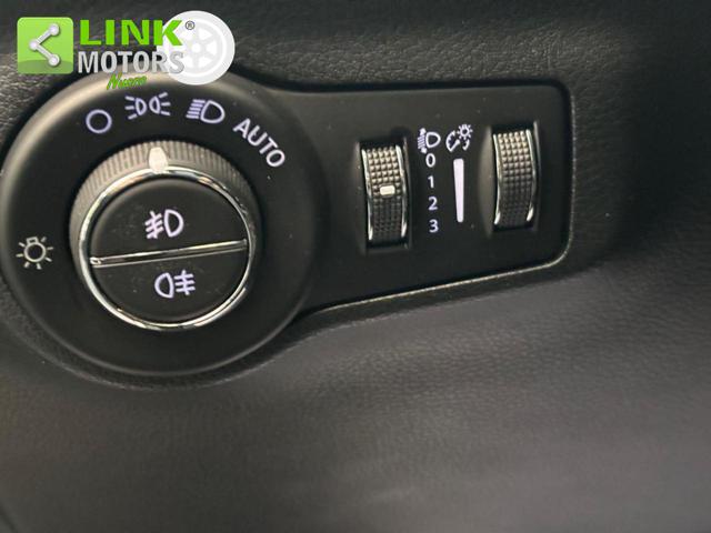 JEEP Compass usata, con Servosterzo