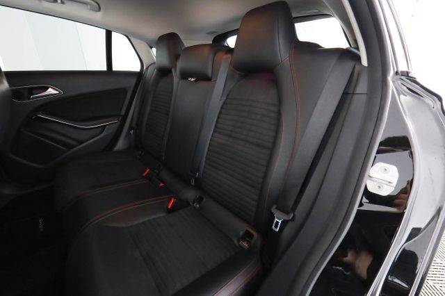 MERCEDES-BENZ CLA 200 usata 3