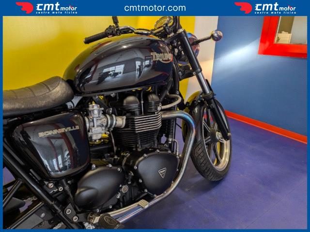 TRIUMPH Bonneville usata 1
