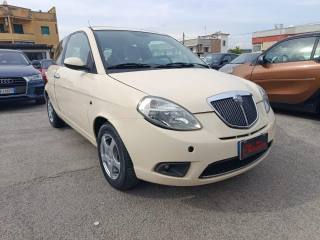 LANCIA Ypsilon usata, con Airbag laterali