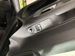 OPEL Combo usata, con Controllo elettronico della corsia