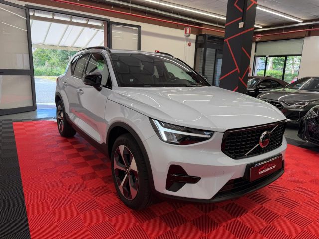 VOLVO XC40 usata, con Airbag laterali