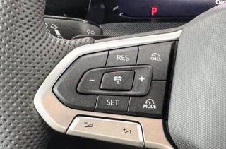 VOLKSWAGEN Golf usata, con Autoradio digitale