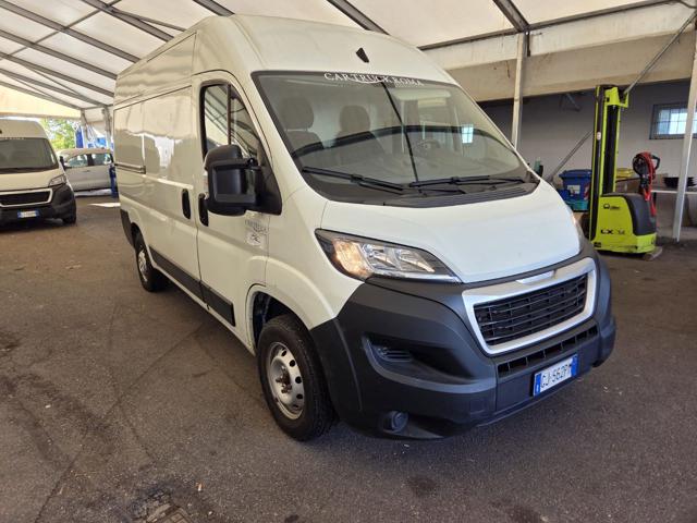 PEUGEOT Boxer usata, con ABS