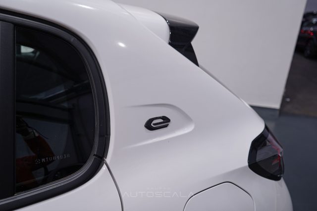 PEUGEOT 208 usata, con Volante multifunzione