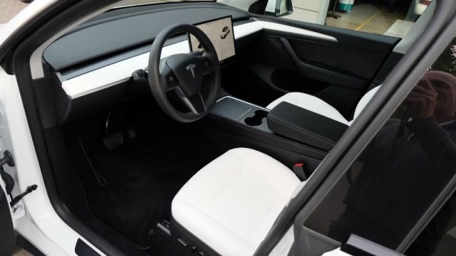 TESLA Model Y usata, con ESP