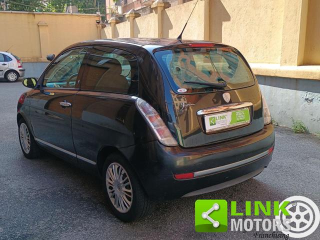 LANCIA Ypsilon usata, con Autoradio